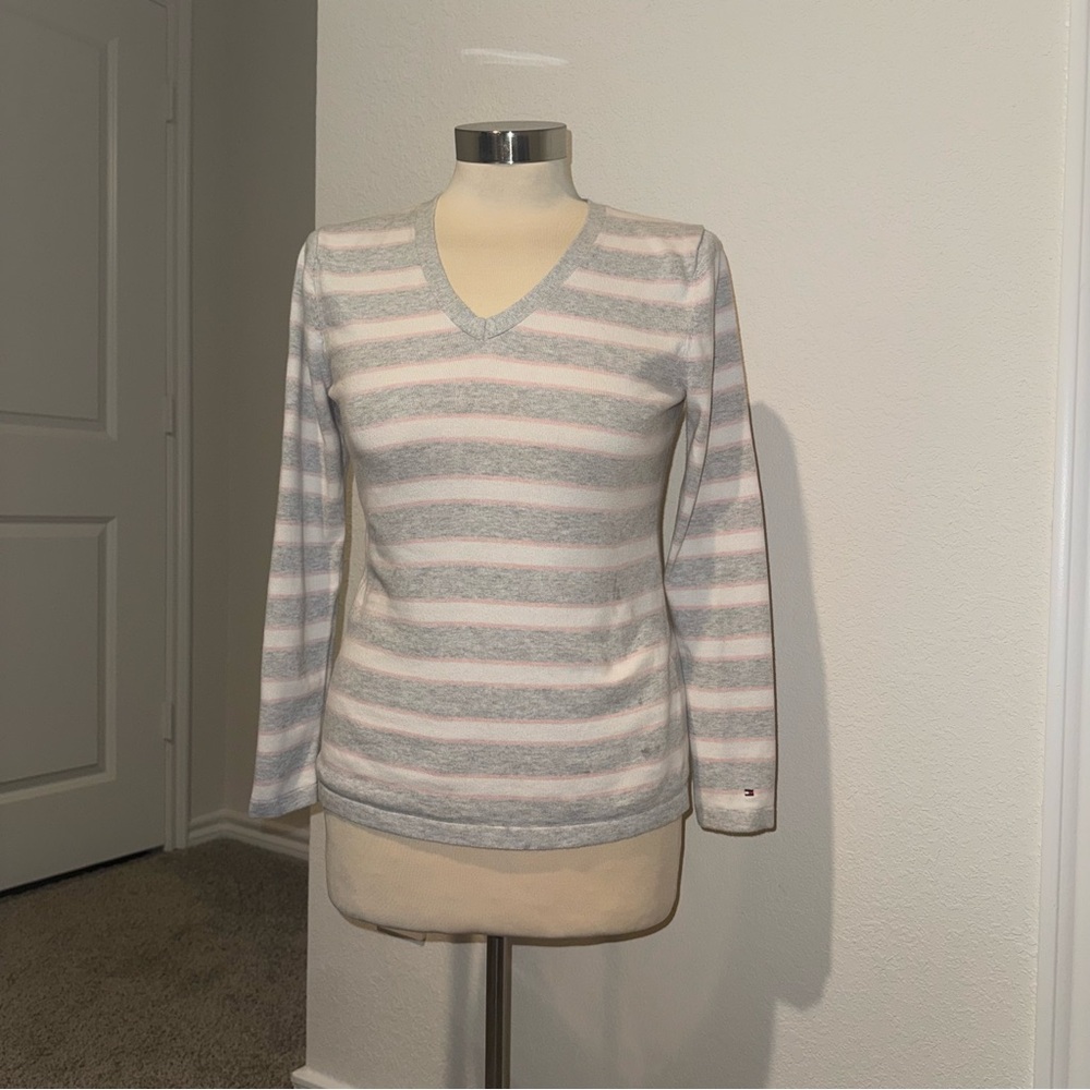 Tommy Hilfiger Gray and Pink Sweater